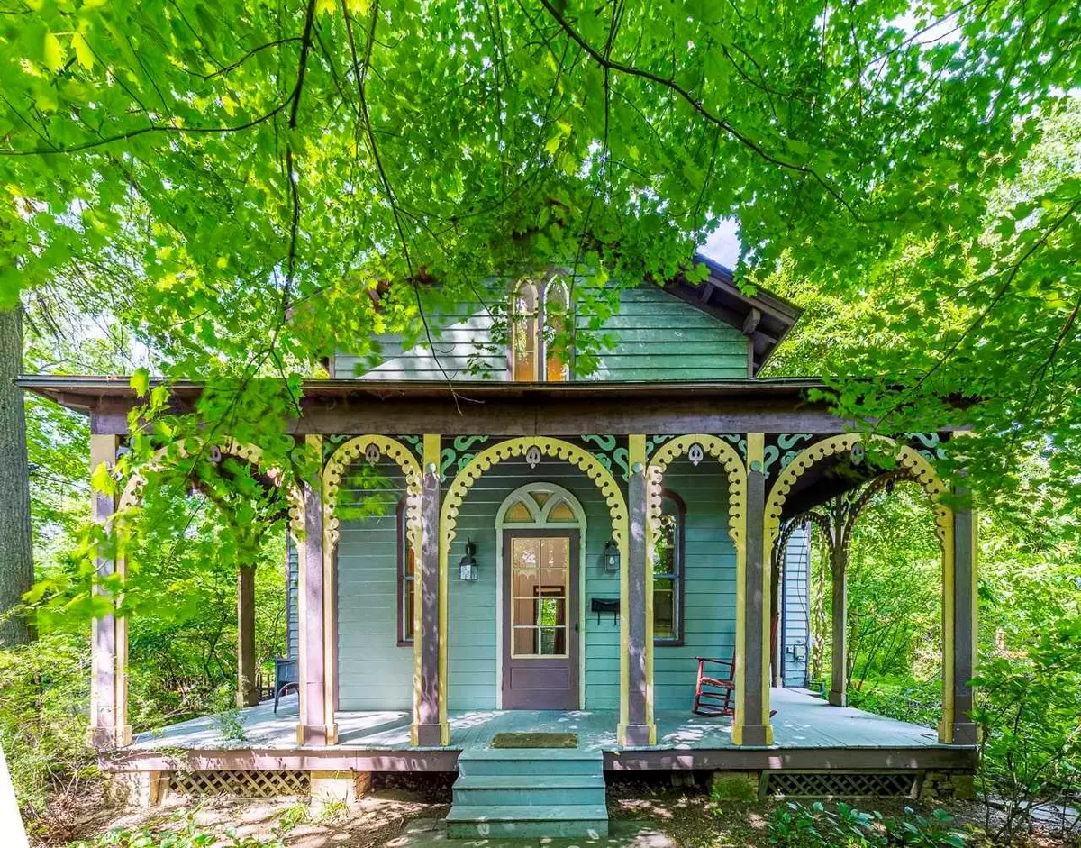 Rhinebeck, NY 12572,6363 MILL ST