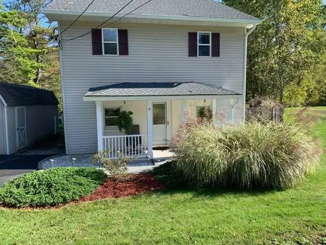 Fishkill, NY 12524,7 DOLFINGER PL