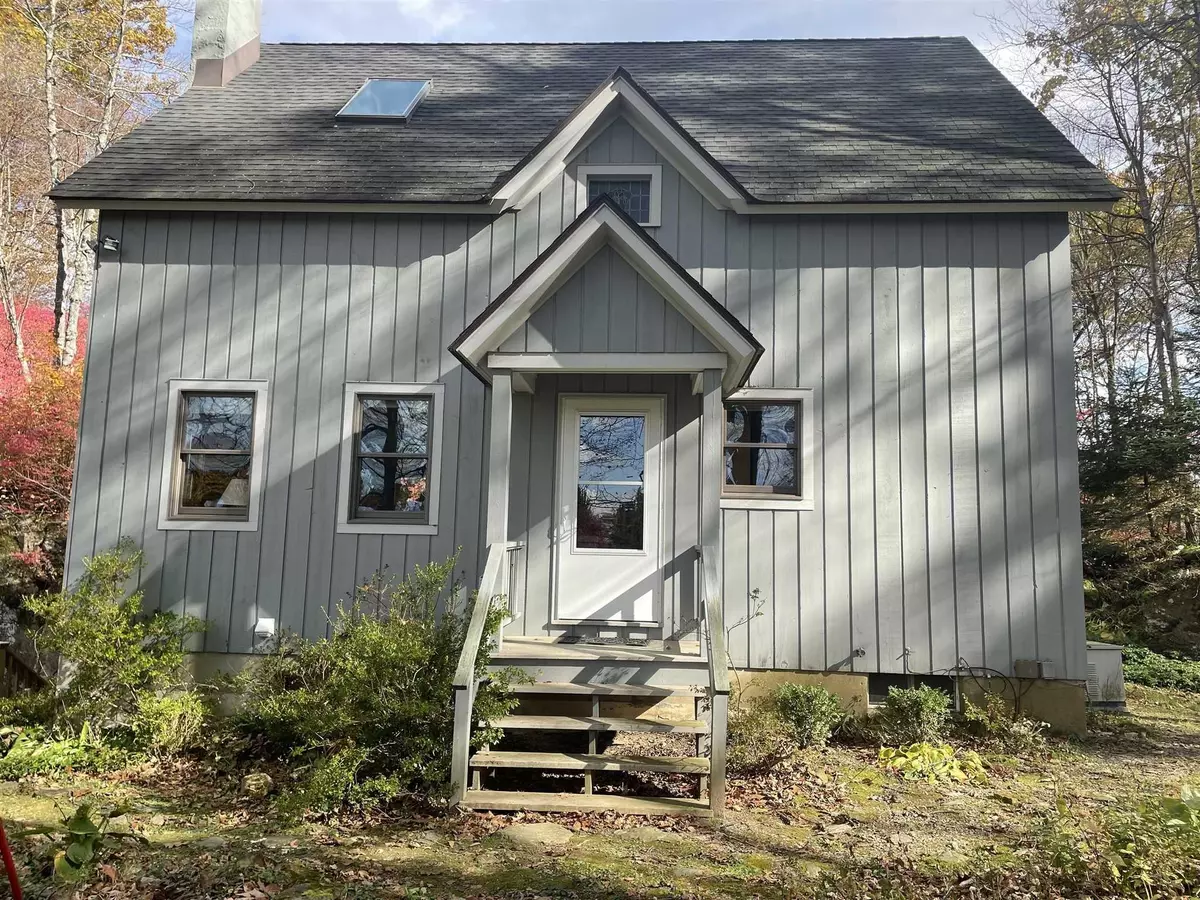 Rhinebeck, NY 12572,141 WHITE SCHOOLHOUSE