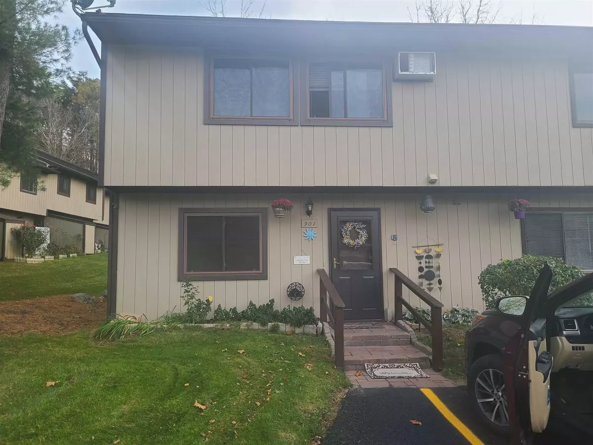 Hopewell Junction, NY 12533,901 CHELSEA CV