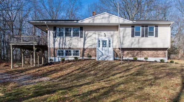472 ROSSWAY, Pleasant Valley, NY 12569