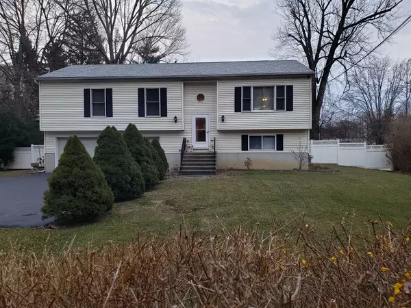 2862 ROUTE 9 D, Wappingers Falls, NY 12590