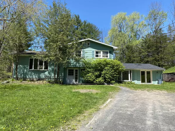 70 VOSENKILL RD EXT, Catskill, NY 12414