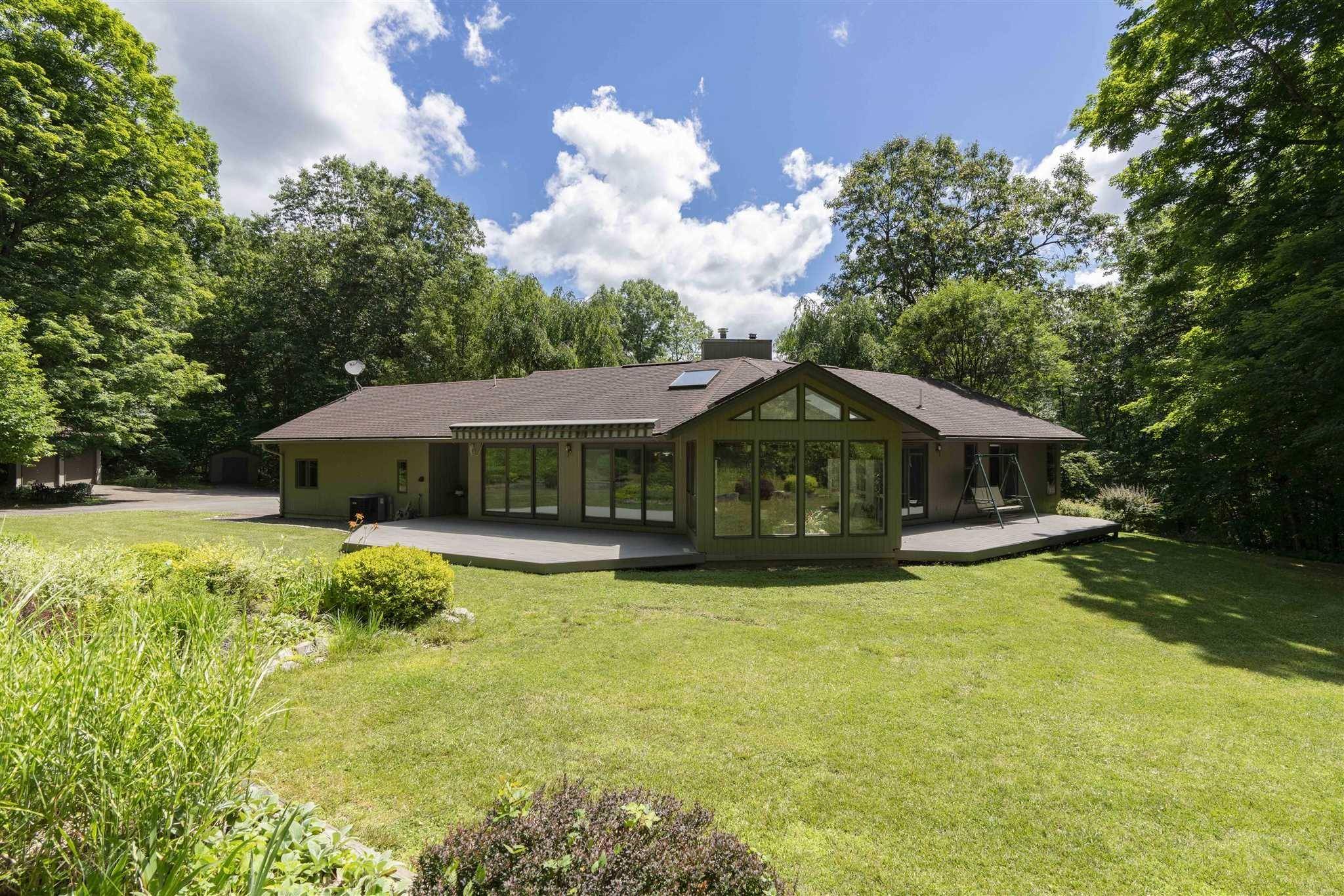 257 POND RD, Rhinebeck, NY 12572
