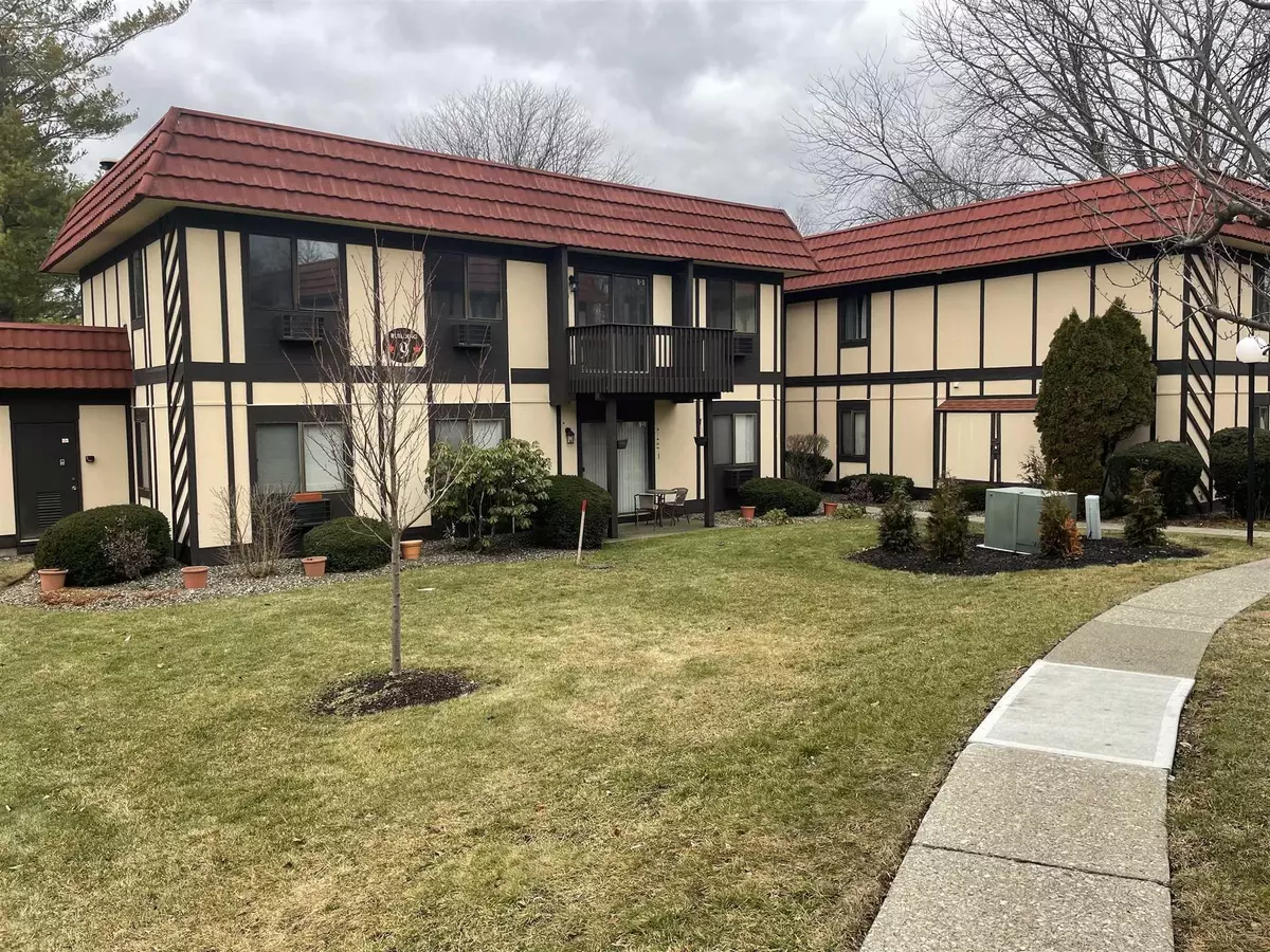 Fishkill, NY 12524,9 LOUDON DR #5