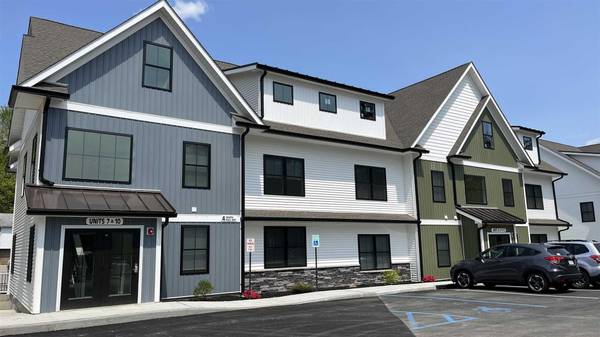 8 SOUTH HILLS #15,  Wappingers Falls,  NY 12590