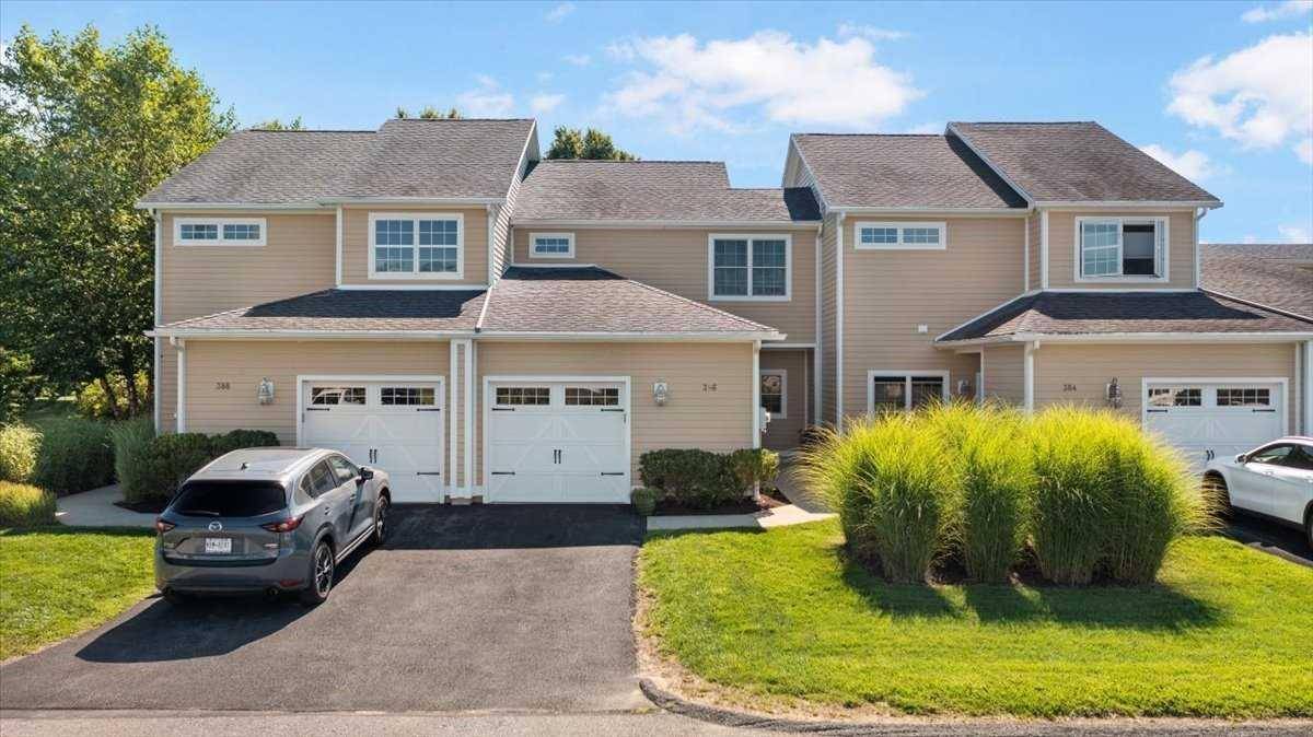 386 GARDENIA DR, Rhinebeck, NY 12672