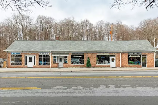 Pleasant Valley, NY 12569,1557 MAIN ST