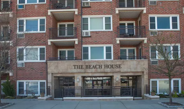 740 E Broadway #1L, Long Beach, NY 11561