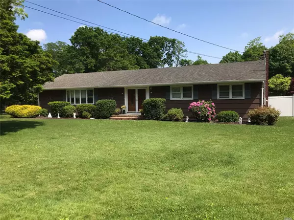 East Patchogue, NY 11772,47 Oak RD