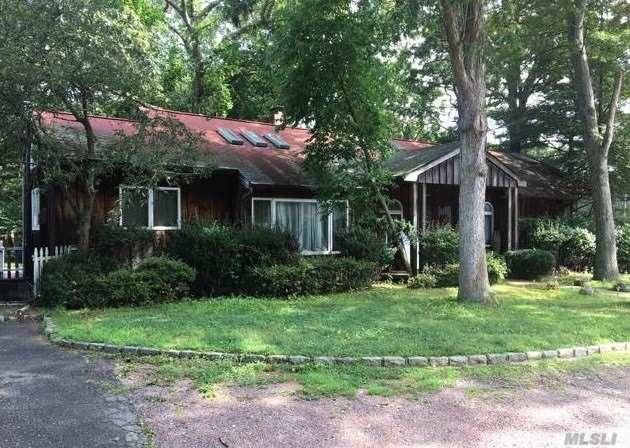 170 Wood RD, Centereach, NY 11720