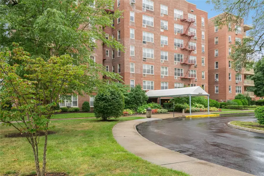 23-55 Bell BLVD #3H, Bayside, NY 11360