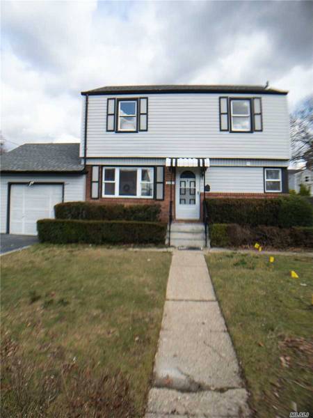 2221 4th ST, East Meadow, NY 11554