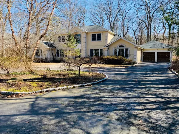 Cold Spring Harbor, NY 11724,16 Tall Tree CT