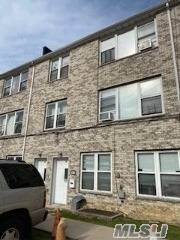 22-82 Jaydee CT, Far Rockaway, NY 11691