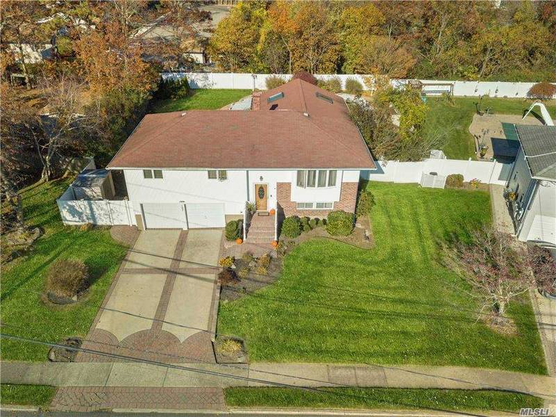 123 Headline RD, Deer Park, NY 11729