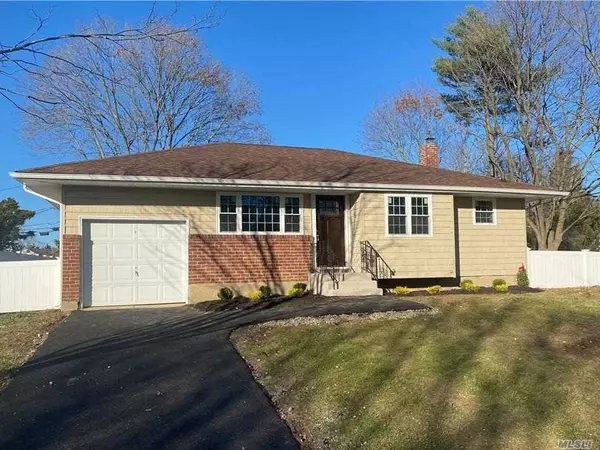 Smithtown, NY 11787,44 Dartmouth DR