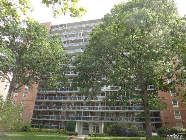 98-05 63rd RD #11C, Rego Park, NY 11374