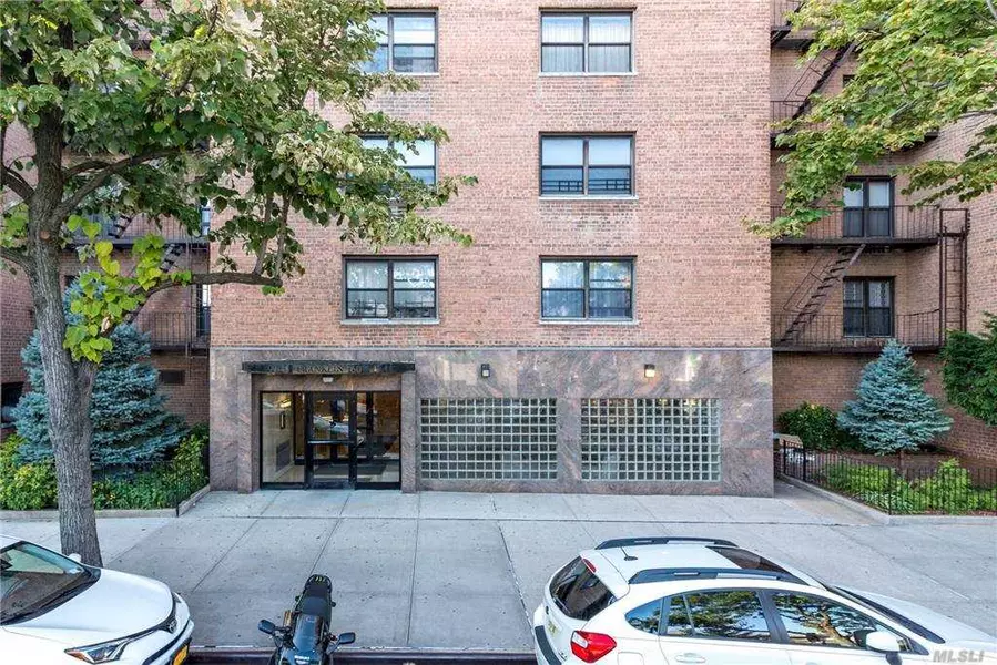 99-45 60th AVE #6G, Corona, NY 11368