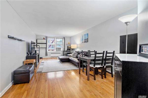 67-25 Clyde ST #3N, Forest Hills, NY 11375