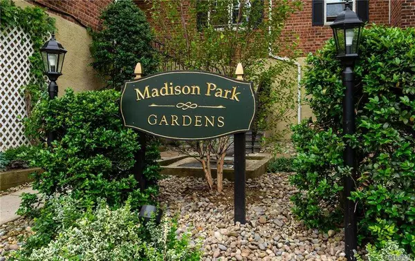 Port Washington, NY 11050,28U Madison Park Gdn