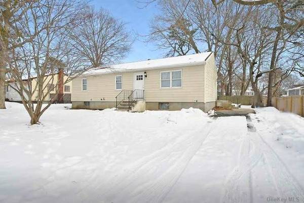 97 S 28th ST, Wyandanch, NY 11798