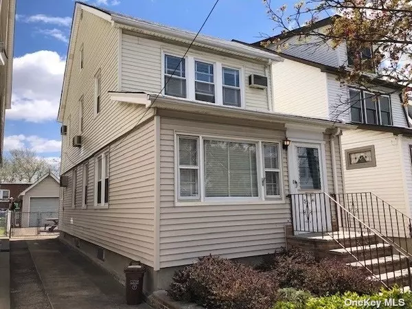 Maspeth, NY 11378,54-41 64th ST