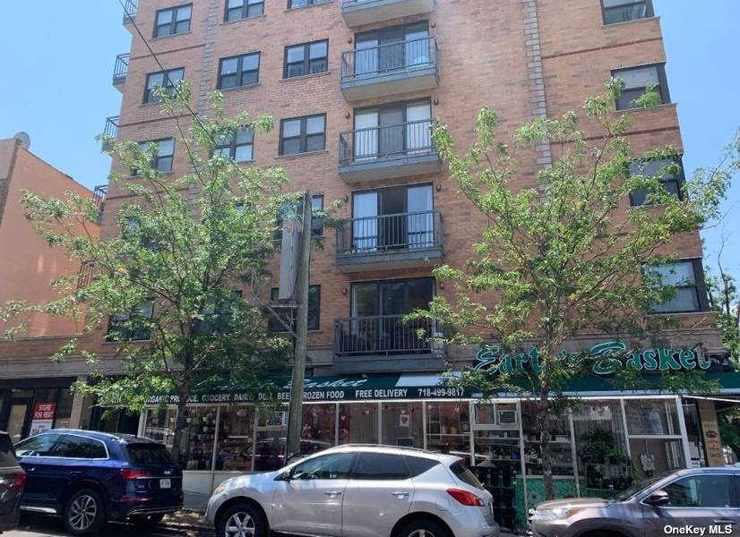 599 4th Avenue #5C, Park Slope, NY 11215