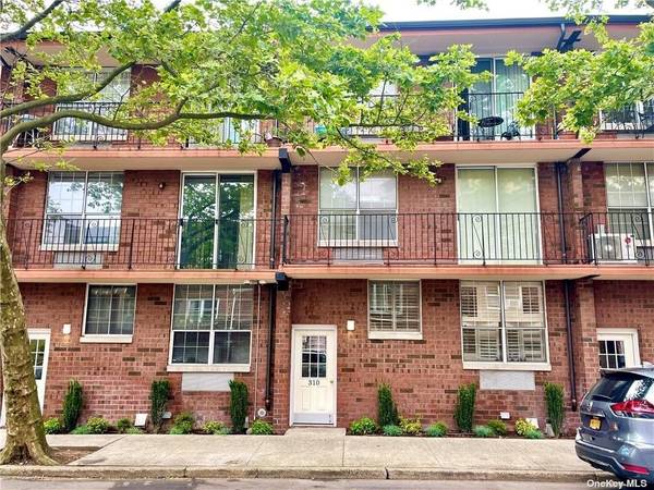 310 101st St #43A/B, Bay Ridge, NY 11209