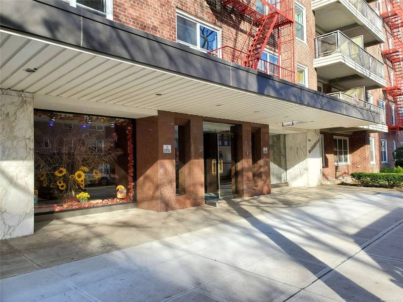 142-05 Roosevelt AVE #236, Flushing, NY 11354