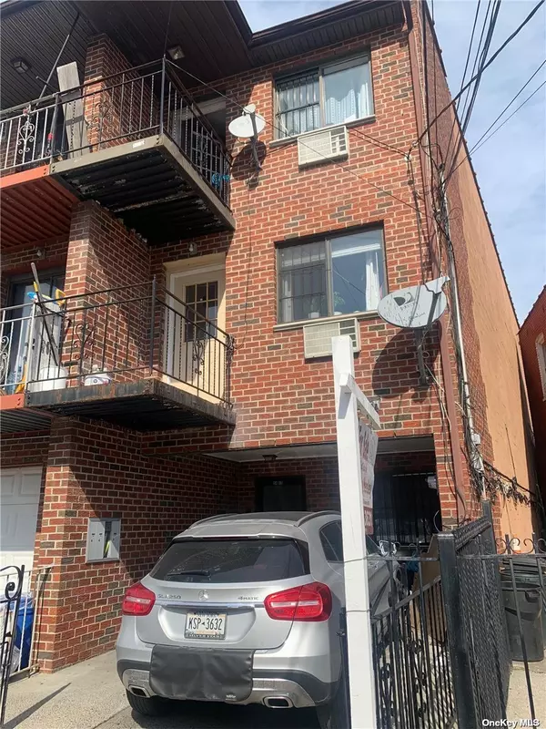 Corona, NY 11368,54-13 102 ST