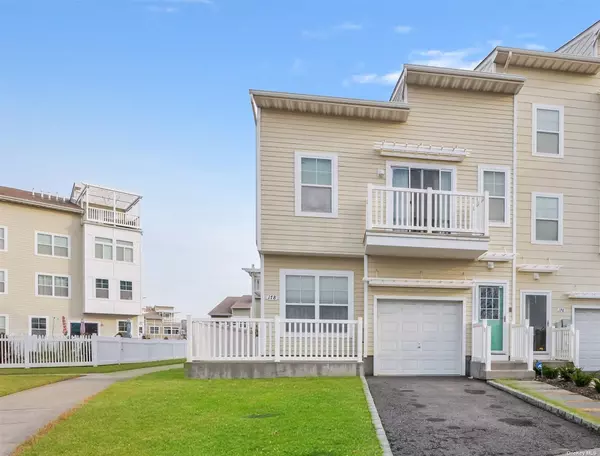 Arverne, NY 11692,178 Saltaire LN #1