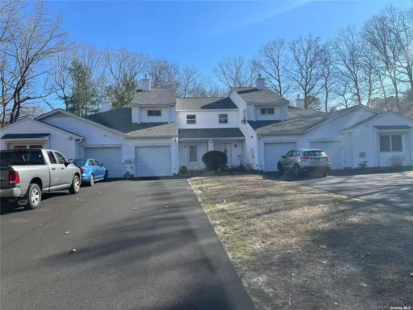 Manorville, NY 11949,67 Cobbleridge LN #67