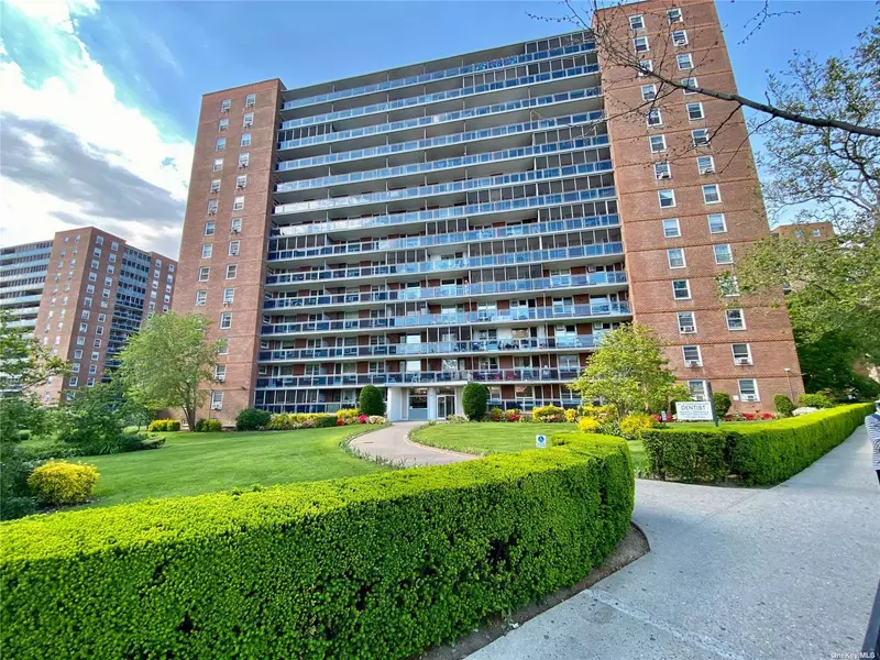 97-37 63 RD #3B, Rego Park, NY 11374