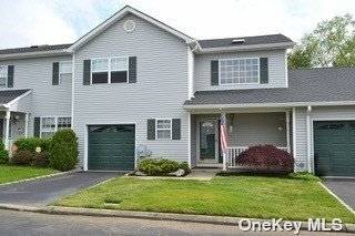 4 Merrimack RD #., Smithtown, NY 11787