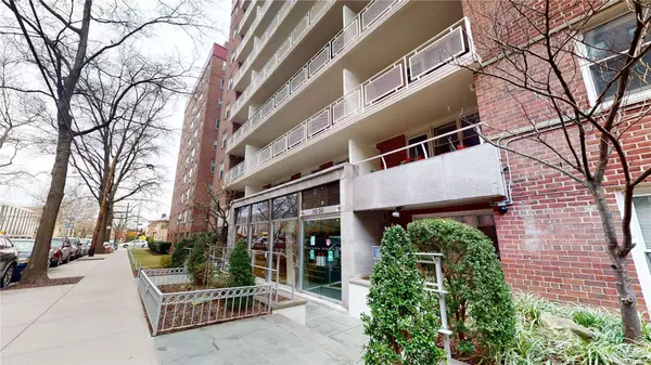 Forest Hills, NY 11375,110-50 71st RD #6O