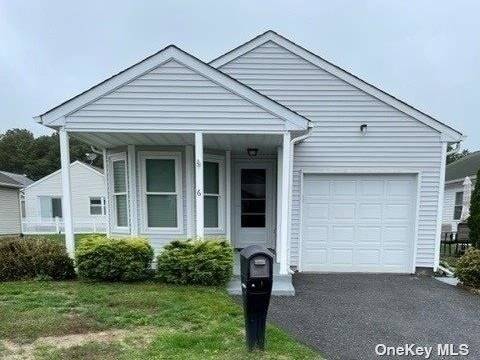 6 Willow Court #6, Manorville, NY 11949