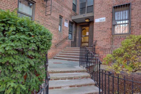 37-56 87th ST #2F, Jackson Heights, NY 11372