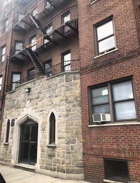 40-66 Ithaca ST #3K, Elmhurst, NY 11373