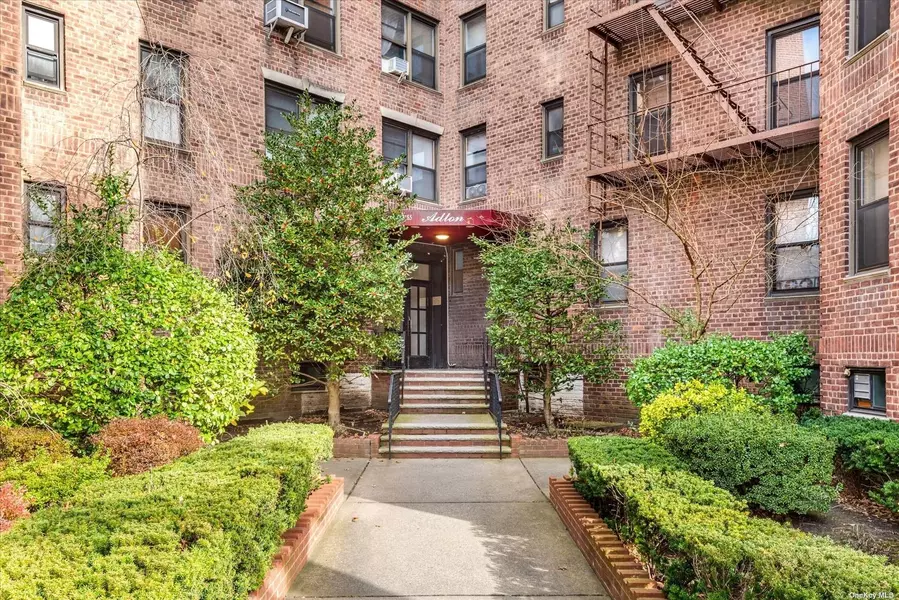 83-55 Woodhaven BLVD #5H, Woodhaven, NY 11421