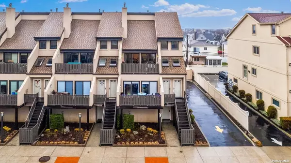 373 W Broadway #B, Long Beach, NY 11561