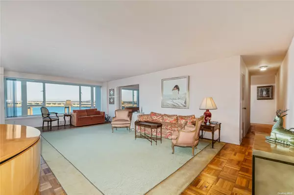 166-25 Powells Cove Blvd #11H,  Beechhurst,  NY 11357