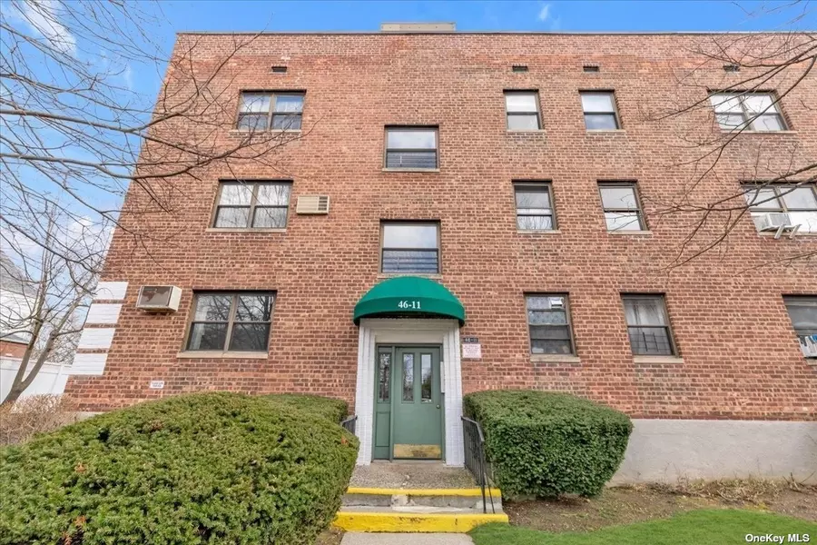 46-11 215 PL #3C, Bayside, NY 11361