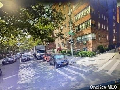 63-60 102nd ST #B14, Rego Park, NY 11374