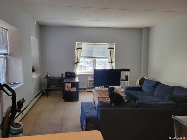 Rockaway Beach, NY 11693,79-14 Rockaway Beach BLVD #1J