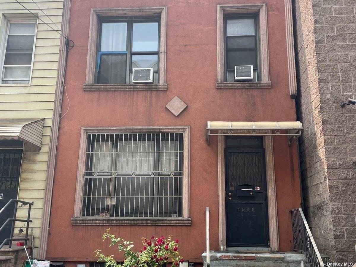 Borough Park, NY 11219,1520 63rd ST