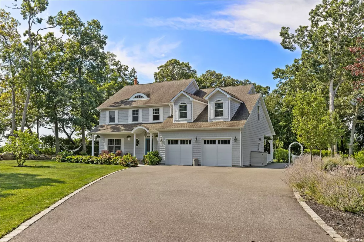 Wading River, NY 11792,99 Karen Ct