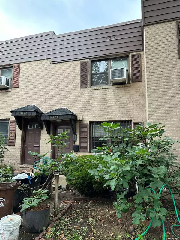 144-37 72nd AVE #32B, Kew Garden Hills, NY 11367