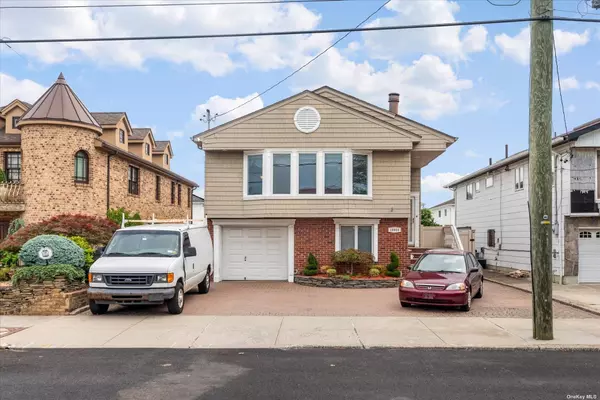 Howard Beach, NY 11414,159-33 86th ST