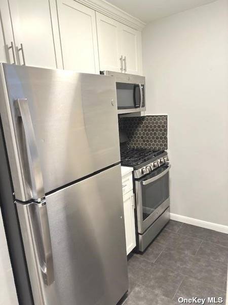 61-20 Woodside AVE #1U, Flushing, NY 11377